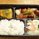酢豚弁当(餃子食堂 大阪亭)