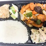 酢豚弁当（大衆酒場＆食堂888 ハチミツ）