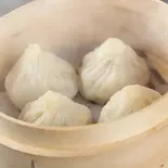 小籠包(4ケ)(広東料理 港味)