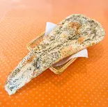セサミ ナン ハーフサイズ 【Sesame Nan Half Size】（インドエスニック料理カシミール Indian Ethnic Food Kashmir）