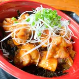 鶏カルビ丼(地鶏食堂じん.日赤通り)