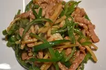 豚肉とピーマンの炒め(チンジャオロース)（菜彩厨房）