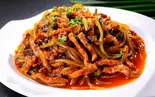 豚肉の干し切り甘辛炒め(中華居酒屋 池前)