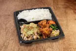 旨豚カルビ＆唐揚げ弁当(ねぎ塩)（じゅうじゅうカルビ草加松原店）