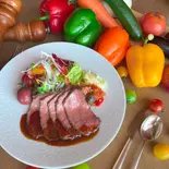 ローストビーフセット(ライス＆サラダ＆ドリンク付)Roast Beef Rice and Salad and drink set（ハンバーガー・サンドイッチ ハーバーカフェ オールデイダイニング HARBOR CAFE ALL DAY DINING）