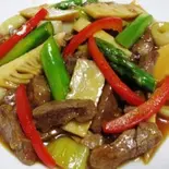 牛肉のオイスターソース炒め（楽宴）