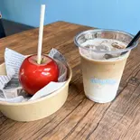 りんご飴 + ドリンク（Café WayWay291）