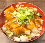 肉丼(麺処いそ平)