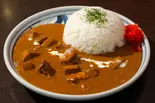 佐世保名物蜂の家カレー（まうまう四ツ谷長崎歳時記）