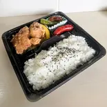 からあげ弁当(からあげ2個)（【唐揚げがおすすめ！】MAMA）