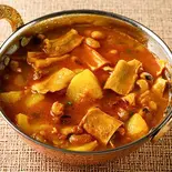 タケノコとじゃがいものカレー Bamboo Shoots & Potatoes Curry(カスタマン)