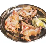 炭焼き豚足（【カレーとナンが美味しいお店】アジアン居酒屋ロータス）