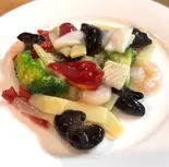 海鮮の塩味炒め（台湾料理 萬福来）