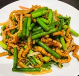 ニンニクの芽と豚肉炒め(酔香園)