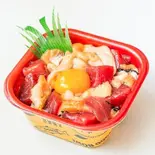 大漁丼家の海鮮ぶつ切りユッケ丼（海の幸大漁丼家 桜台店）