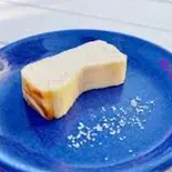 ベイクドチーズケーキ ハーフ（しんちゃん食堂）