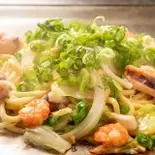海鮮塩焼きそば(イカ・エビ・タコ)(お好み焼き銭形)
