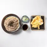 かしわ天ざる（蕎麦切りくろ 大通本店）