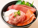 魚波丼 (2)（魚丼 北千住本店）