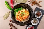 トマト卵ビャンビャン麵(MOOGA 秋葉原店)