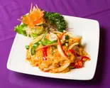 プーニムパッポンカリー Stir Fried Soft Shell Crab&Egg with Curry(アジアンタワン 神楽坂店)