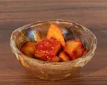 カクテキ Cubed Daikon Radish Kimchi(深山 三宮店)
