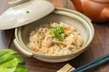 【2番人気】名物ヘルシー鶏釜飯（健康応援食〜釜飯日和〜もぐら大正店）
