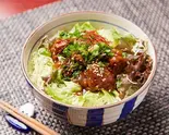 自家製 牛スジどて煮丼 "Homemade Simmered Beef Tendon Bowl"（酒場食堂とんてき）