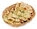 ガーリックナン Garlic naan（Jukson Bindass House）