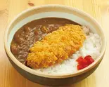 蕎麦屋のカツカレー（手打ちそばさくらの定食屋 ブランチ月寒店）