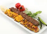 2種盛り合わせ トルティーヤ付き Assortment of 2 kinds Juje ＆Kubide with tortilla Halal（キッチン ローズ）