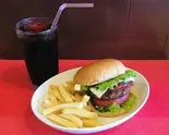 自家製ひき肉のチーズバーガーセット Cheeseburger set Hala（キッチン ローズ）