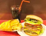 自家製ひき肉のBIGダブルチーズバーガーセット Big double cheeseburger set Halal（キッチン ローズ）