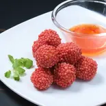 ライチえび団子 荔枝虾球（中華ビストロ享京味シャンジィンウェ）