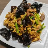 卵と牛肉炒め 醋溜木须（中華ビストロ享京味シャンジィンウェ）