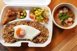 ナシゴレンチャンプル ＆トムヤムクン(ランチBOX)（エスニック専門店 Asian Cafe ＆ Diner Vivid Ajia）