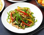 青椒肉絲 Green Pepper Steak（慶太郎餃子酒場 高田馬場店）