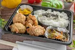 からあげ弁当(塩)(揚げ物屋mogmog)