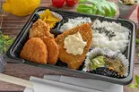 ミックス弁当(揚げ物屋mogmog)