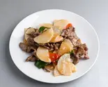 山芋牛肉炒め Stir-fried yam beef（大盛華）
