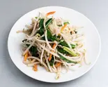 ニラもやし炒め Stir-fried leek sprouts（大盛華）