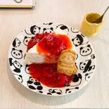 まっしろチーズケーキ(アートカフェ&バーぱんだっこ)