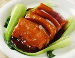 豚⻆煮の土鍋（楊福記 中華厨房）