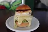 トミーノチーズバーガー(シーエス バーガー)