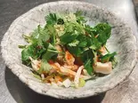 蒸し鶏パクチー(九州豚骨ちゃんぽん頃場)