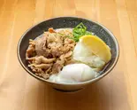 温かい 肉温玉ぶっかけうどん（こがね製麺所 森下店）