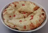 チーズ ニニコ ナン garlic cheese naan(インドレストラン ビパナ)