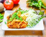 豚キムチ炒め Kimchi Pork Stir-Fry（大衆酒場あーる＆あーる）