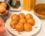 だしたこ8個入り Takoyaki with Dashi Stock (Includes 8)（うどん たこ焼き いちばん）