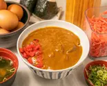 カレー丼 Curry Rice Bowl（うどん たこ焼き いちばん）